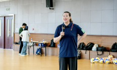 爱游戏官网:女排奥运冠军宋妮娜：青少年保持身心健康才能走得更远
